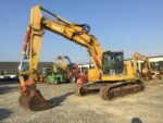 Pelle sur chenilles compacte et performante Komatsu PC228USL – 2007
