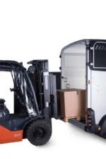 Van chevaux Ifor Williams HBX 511 avec sellerie – Image 5