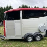 Van chevaux Ifor Williams HBX 511 – 2 places – charge 3500 kg