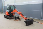 KUBOTA U27-4, 2,6T + 3 GODETS – Image 3