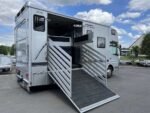 Camion chevaux Mercedes-Benz 3 chevaux 2022 – Automatique – 9,5T – Espace de vie – 30 817 km – Image 15