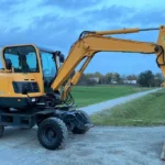 HYUNDAI Robex 55W-9A + 3 GODETS