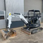 BOBCAT E27, 2,68T + 3 GODETS
