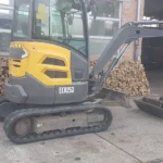 VOLVO ECR25, 2014 + 3 GODETS