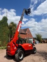 Manitou MT 625 H Comfort avec accessoires