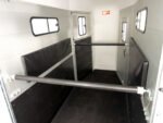 Cheval | Plateforme de chargement | Remorque blanche pour chevaux (Réf. GA-5549-25) – Image 9