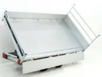 Benne basculante triaxiale Debon 180×306 2,6 t – pompe électrique – rampes – supports, véhicule neuf – Image 9